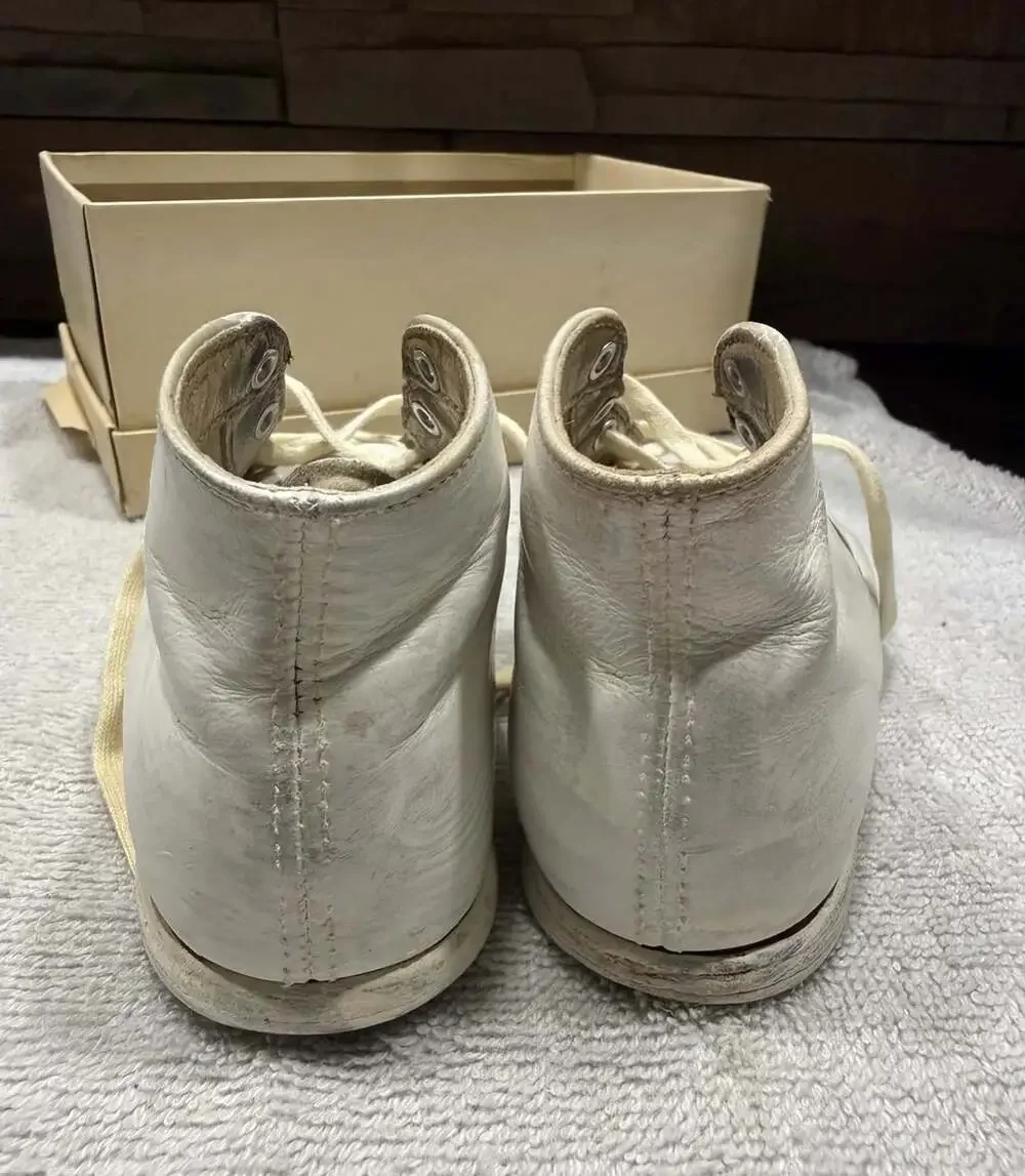 Childcraft Vintage White Leather Baby Shoes In Box